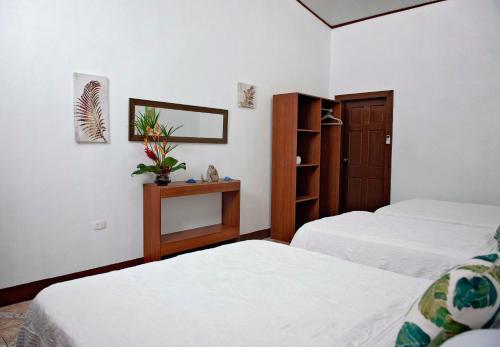 Hotel Tortuguero Beachfront in Тортугеро Hotel Tortuguero Beachfront in Тортугеро
