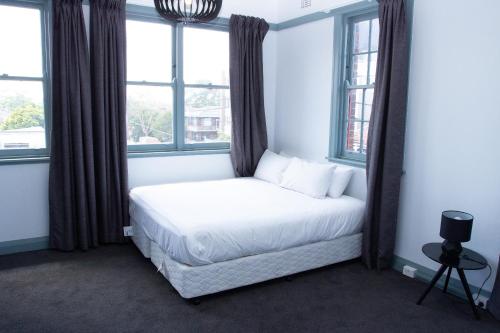 Oasis on Beamish Hotel near Lakemba Mosque Oasis on Beamish Hotel near Lakemba Mosque