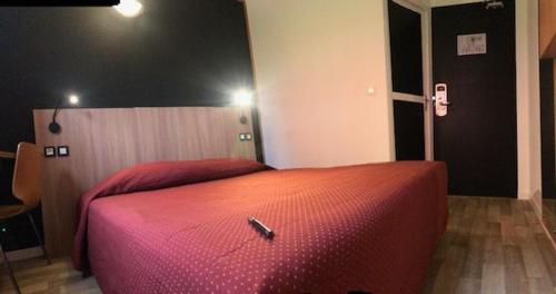 Hotel & Residence Sarcelles in ซาลเซล Hotel & Residence Sarcelles in ซาลเซล