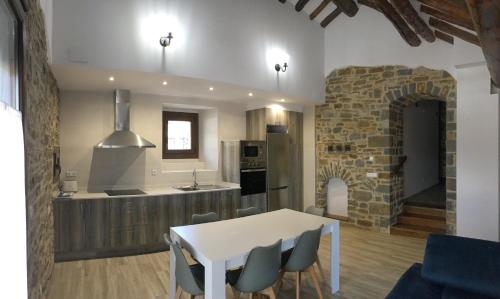 Apartamentos Bajo Peña Apartamentos Sanlorien (Apartamentos Bajo Pena Apartamentos Sanlorien) in El Pueyo De Araguas Apartamentos Bajo Peña Apartamentos Sanlorien (Apartamentos Bajo Pena Apartamentos Sanlorien) in El Pueyo De Araguas