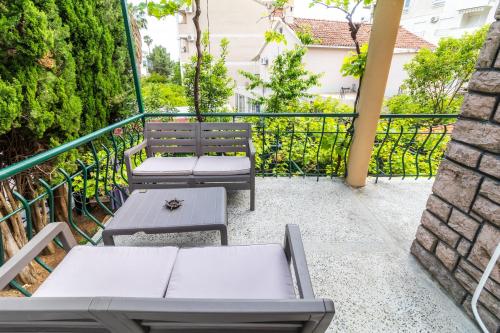 Balcony/terrace, Hostel Budva in Budva Balcony/terrace, Hostel Budva in Budva