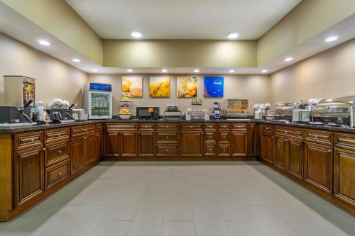 Ételek és italok, Comfort Inn & Suites Bothell - Seattle North in Bothell (Washington) Ételek és italok, Comfort Inn & Suites Bothell - Seattle North in Bothell (Washington)