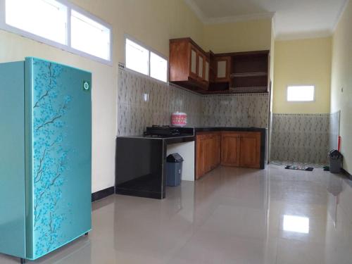 Kitchen, Oemah Sadewa Homestay in Karangkandri Kitchen, Oemah Sadewa Homestay in Karangkandri