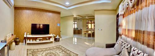 Shared lounge/TV area, Endhaa, Divers Home in Gnaviyani Atoll Shared lounge/TV area, Endhaa, Divers Home in Gnaviyani Atoll