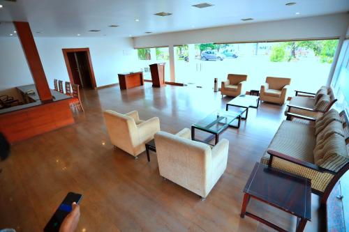 ردهة, كلاي هاوس (Clay House) in Chalakudy ردهة, كلاي هاوس (Clay House) in Chalakudy