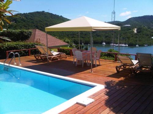 Piscina, The Ocean Inn Antigua in English Harbour Piscina, The Ocean Inn Antigua in English Harbour