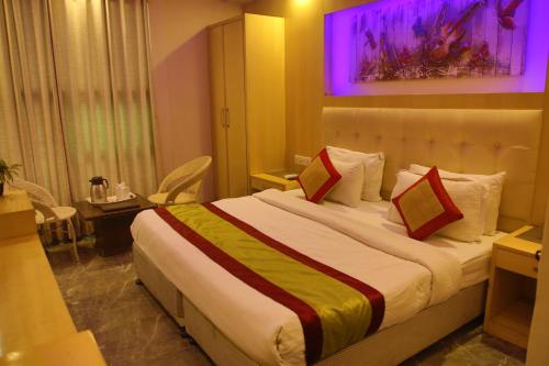 Hotel Shelton in New Delhi Hotel Shelton in New Delhi