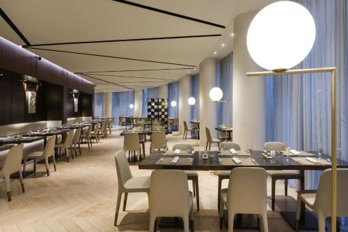 Ресторант, Maritim Hotel Plaza Tirana in Тирана Ресторант, Maritim Hotel Plaza Tirana in Тирана