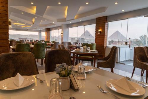 九金字塔景观酒店 (Nine Pyramids View Hotel) in 吉萨 九金字塔景观酒店 (Nine Pyramids View Hotel) in 吉萨