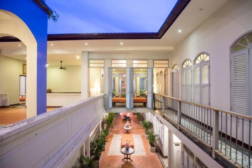 Exterior view, The Memory at On On Hotel in Phuket Town Exterior view, The Memory at On On Hotel in Phuket Town
