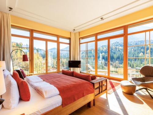 Kilátás, Schloss Elmau Luxury Spa Retreat & Cultural Hideaway in Krun Kilátás, Schloss Elmau Luxury Spa Retreat & Cultural Hideaway in Krun