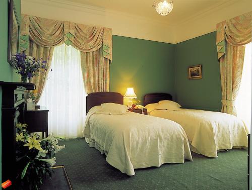 Ivyleigh House in Портлаосе Ivyleigh House in Портлаосе