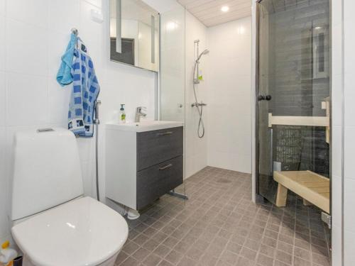 Holiday Home Kasnäs marina b10 by Interhome (Holiday Home Kasnas marina b10 by Interhome) in Сало Holiday Home Kasnäs marina b10 by Interhome (Holiday Home Kasnas marina b10 by Interhome) in Сало