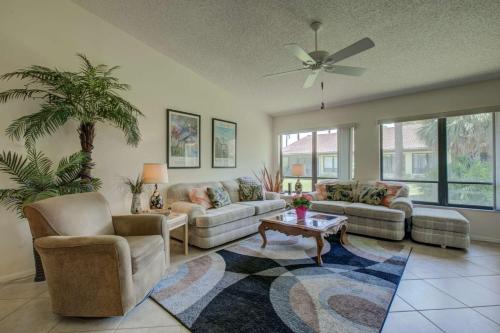 White Pine Court Sarasota