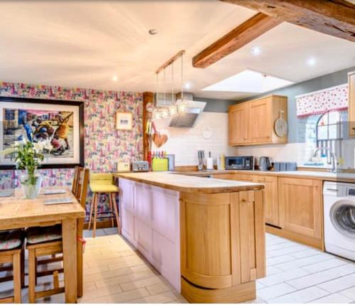 Chestnut Lodge in ديريهام Chestnut Lodge in ديريهام