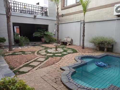 Uszoda, Troas Boutique hotel in Vanderbijlpark Uszoda, Troas Boutique hotel in Vanderbijlpark