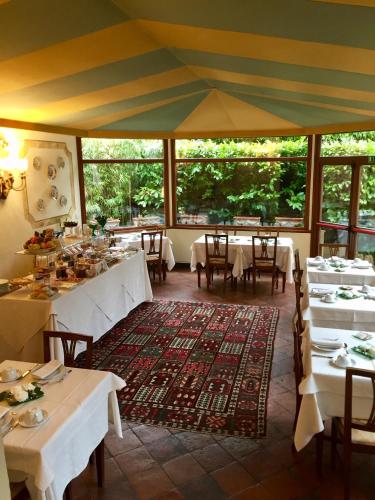 Food and beverages, Hotel Santa Caterina in Siena Food and beverages, Hotel Santa Caterina in Siena