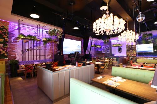Restaurant, Zhuhai Charming Holiday Hotel in Zhuhai Restaurant, Zhuhai Charming Holiday Hotel in Zhuhai