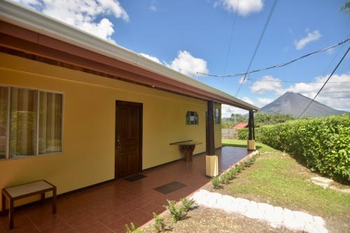 外部景觀, Casa Amarilla, Volcano View, Walking Distance Town in 艾爾磷 外部景觀, Casa Amarilla, Volcano View, Walking Distance Town in 艾爾磷
