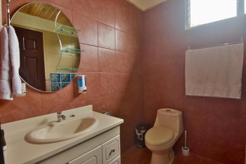 Bathroom, Casa Amarilla in El Fosforo Bathroom, Casa Amarilla in El Fosforo