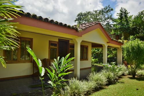 Entrance, Casa Mirador Private and Cozy house Walking distance from Restaurants and Attractions in El Fosforo Entrance, Casa Mirador Private and Cozy house Walking distance from Restaurants and Attractions in El Fosforo