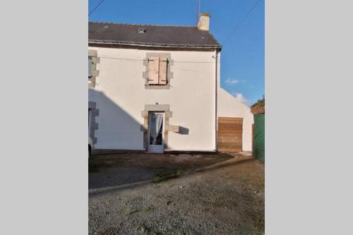Maison tout équipée! Avec SALLE DE CINÉMA!!! (Maison tout equipee! Avec SALLE DE CINEMA!!!) in Hennebont Maison tout équipée! Avec SALLE DE CINÉMA!!! (Maison tout equipee! Avec SALLE DE CINEMA!!!) in Hennebont