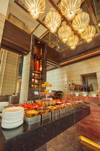 餐飲選擇, 新德里羅希尼皇冠假日酒店 (Crowne Plaza New Delhi Rohini) in 北德裏 餐飲選擇, 新德里羅希尼皇冠假日酒店 (Crowne Plaza New Delhi Rohini) in 北德裏