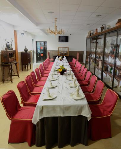 Üzleti központ, Domus Viatoris in Sahagun Üzleti központ, Domus Viatoris in Sahagun