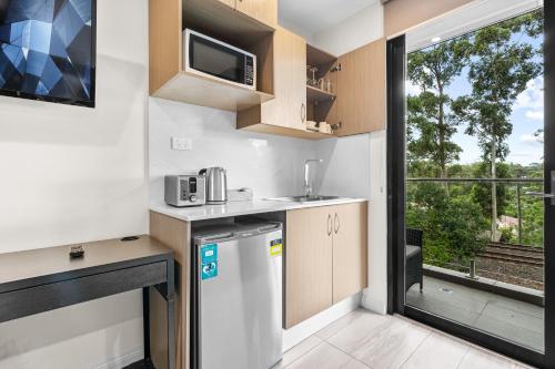 Kitchen, Seranin Gordon in Upper North Shore Kitchen, Seranin Gordon in Upper North Shore