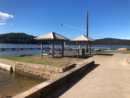 Swimming pool, Jewel of Brooklyn - Hawkesbury River Marina in Ku-Ring-Gai Swimming pool, Jewel of Brooklyn - Hawkesbury River Marina in Ku-Ring-Gai