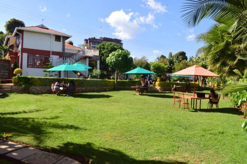 Meru Slopes Hotel in Meru Meru Slopes Hotel in Meru
