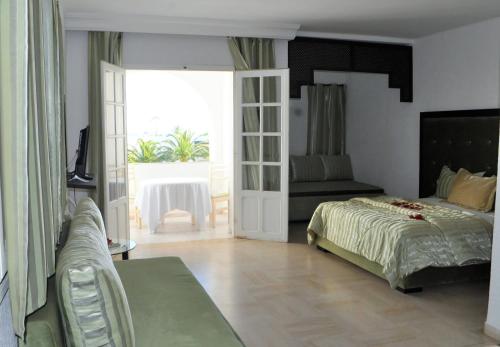 Ain Meriem Beach Hotel in Bizerte Ain Meriem Beach Hotel in Bizerte