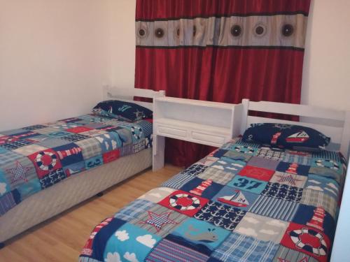 Gansbaai Self-Catering Apartment in Gansbaai Gansbaai Self-Catering Apartment in Gansbaai