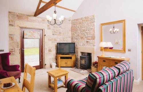 Oak Cottage Hot Tub in Castle Carrock Oak Cottage Hot Tub in Castle Carrock