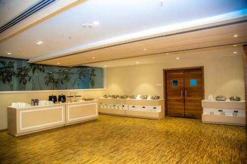 餐廳, 威恩卡城堡酒店 (CITADEL Hotel By Vinnca) in 海得拉巴 餐廳, 威恩卡城堡酒店 (CITADEL Hotel By Vinnca) in 海得拉巴