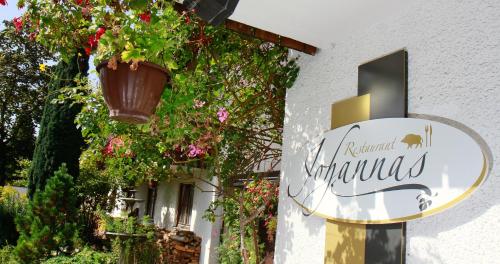 This photo about Hotel Neumayr shared on HyHotel.com