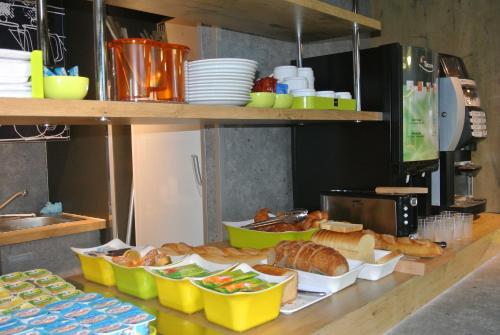 Food and beverages, ibis budget Chambéry Sud Challes-les-Eaux in Challes-les-Eaux Food and beverages, ibis budget Chambéry Sud Challes-les-Eaux in Challes-les-Eaux