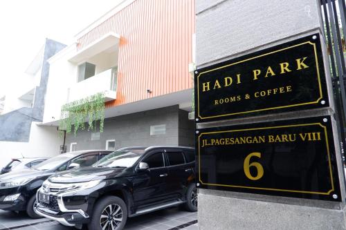 Hadi Park near Mosque Al Akbar Hadi Park near Mosque Al Akbar