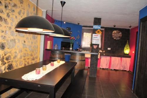 Faciliteiten, Casa Rural " LA PARRA" in Peralejos De Las Truchas Faciliteiten, Casa Rural " LA PARRA" in Peralejos De Las Truchas