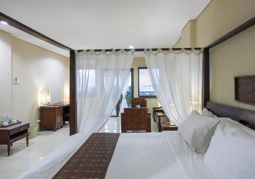 더 자야카르타 스위트 코모도 플로레스 (The Jayakarta Suite Komodo Flores) in 라부안 바조 더 자야카르타 스위트 코모도 플로레스 (The Jayakarta Suite Komodo Flores) in 라부안 바조