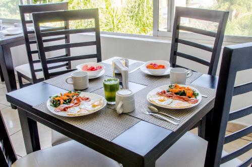 Restaurant, European Life Style Executive Suites in Guadalajara Restaurant, European Life Style Executive Suites in Guadalajara