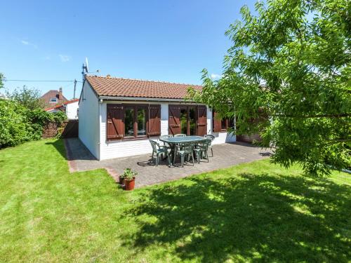 Exterior view, Holiday home with private garden in Bredene in Bredene Exterior view, Holiday home with private garden in Bredene in Bredene
