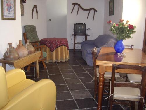 This photo about Cuevas Rio Baza shared on HyHotel.com