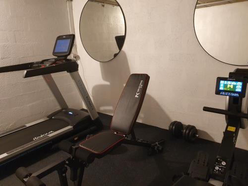 Gimnasio, Les Chambres de LA MARINA aux Mureaux in Les Mureaux Gimnasio, Les Chambres de LA MARINA aux Mureaux in Les Mureaux