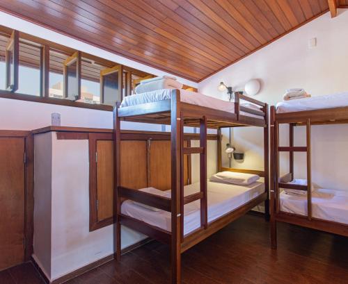 MADA hostel near สถาบันศิลปะโทะมิเอะ โอตะเกะ MADA hostel near สถาบันศิลปะโทะมิเอะ โอตะเกะ