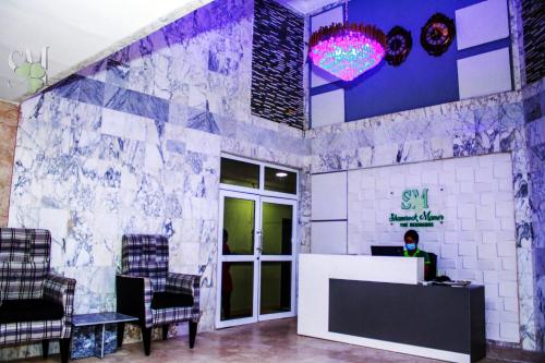 Фойє, Shamrock Manor The Residence in Бенін Фойє, Shamrock Manor The Residence in Бенін