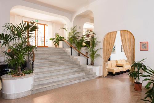 Lobby, Albergo La Sirenella in Sperlonga Lobby, Albergo La Sirenella in Sperlonga