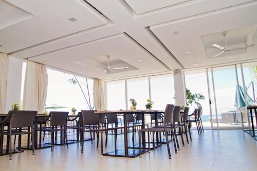 Restaurant, Ocean Suites Bohol Boutique Hotel in Tagbilaran Restaurant, Ocean Suites Bohol Boutique Hotel in Tagbilaran