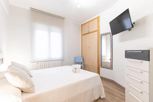 Bilbao City Hall V by Aston Rentals