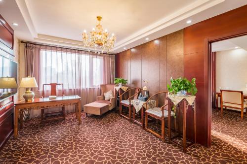 Beijing Commercial Business Hotel in Beijing South Station Beijing Commercial Business Hotel in Beijing South Station